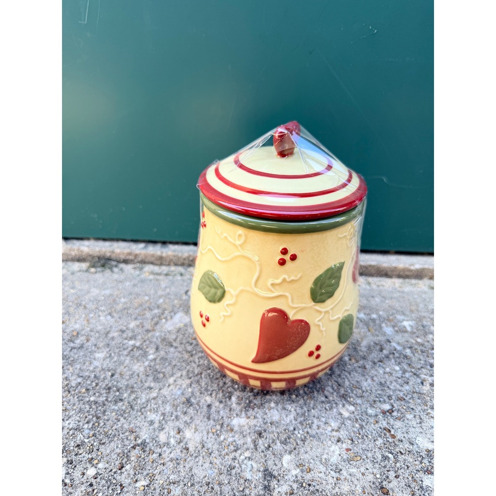 Alfred & Sapota Ceramic Cookie Jar w/ Lid Country Hearts Farmhouse Kitchen Decor